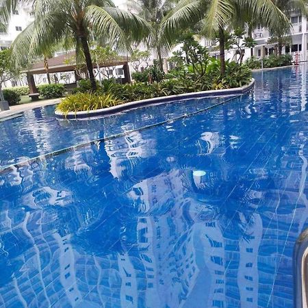 Shore 2 Residences High Speed Internet Walking Distance To Moa And Ikea Manila Eksteriør billede