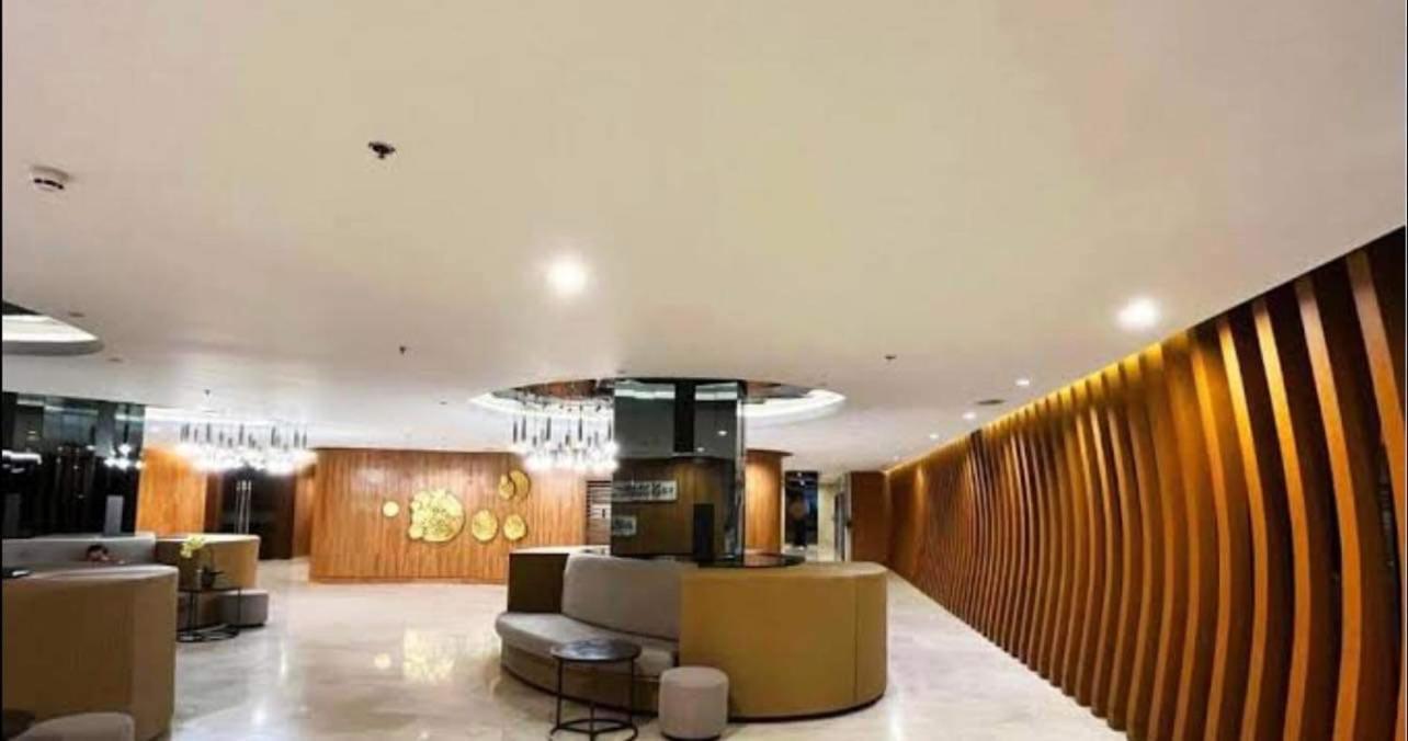 Shore 2 Residences High Speed Internet Walking Distance To Moa And Ikea Manila Eksteriør billede
