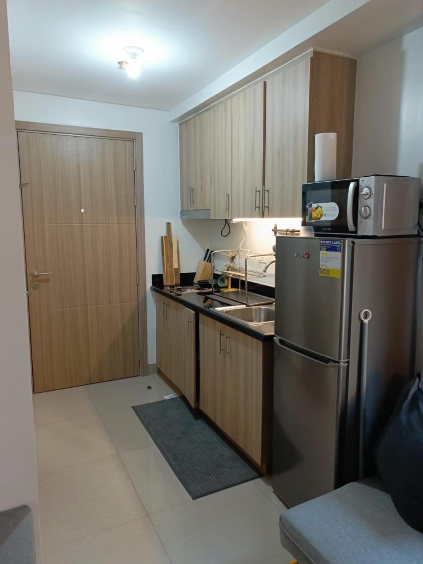 Shore 2 Residences High Speed Internet Walking Distance To Moa And Ikea Manila Eksteriør billede
