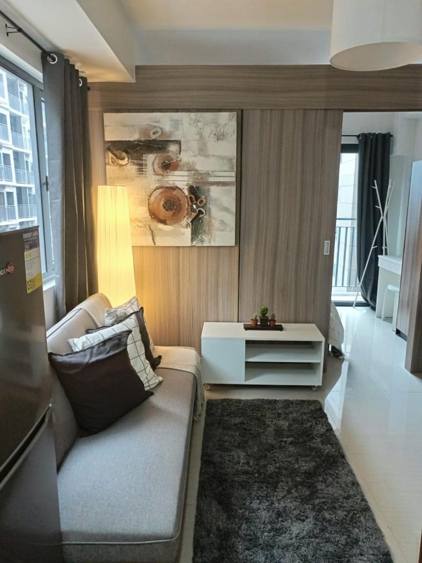 Shore 2 Residences High Speed Internet Walking Distance To Moa And Ikea Manila Eksteriør billede