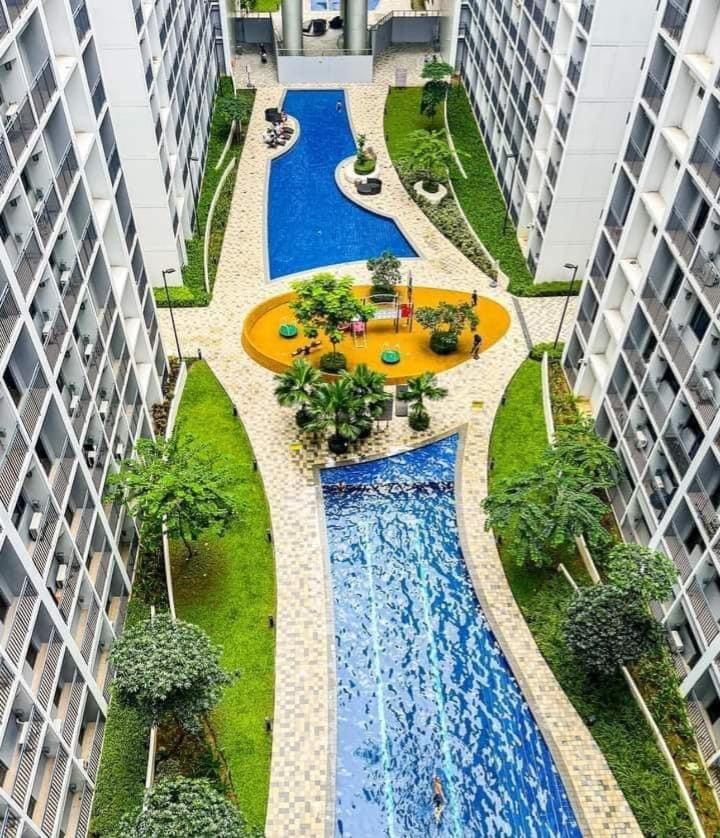 Shore 2 Residences High Speed Internet Walking Distance To Moa And Ikea Manila Eksteriør billede